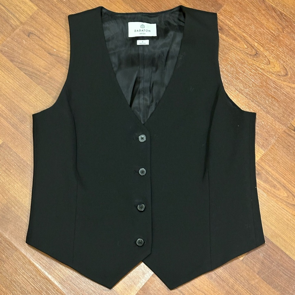 Aritzia Babaton Black Button Down Shirt